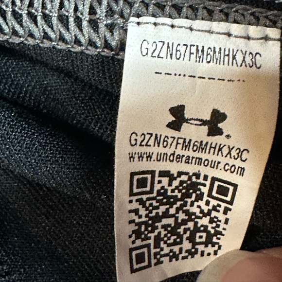 Under Armour black long underwear Boy Sz YXS, EUC. Grey elastic band waist - Picture 8 of 11